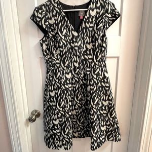Vince Camuto cap sleeve dress
